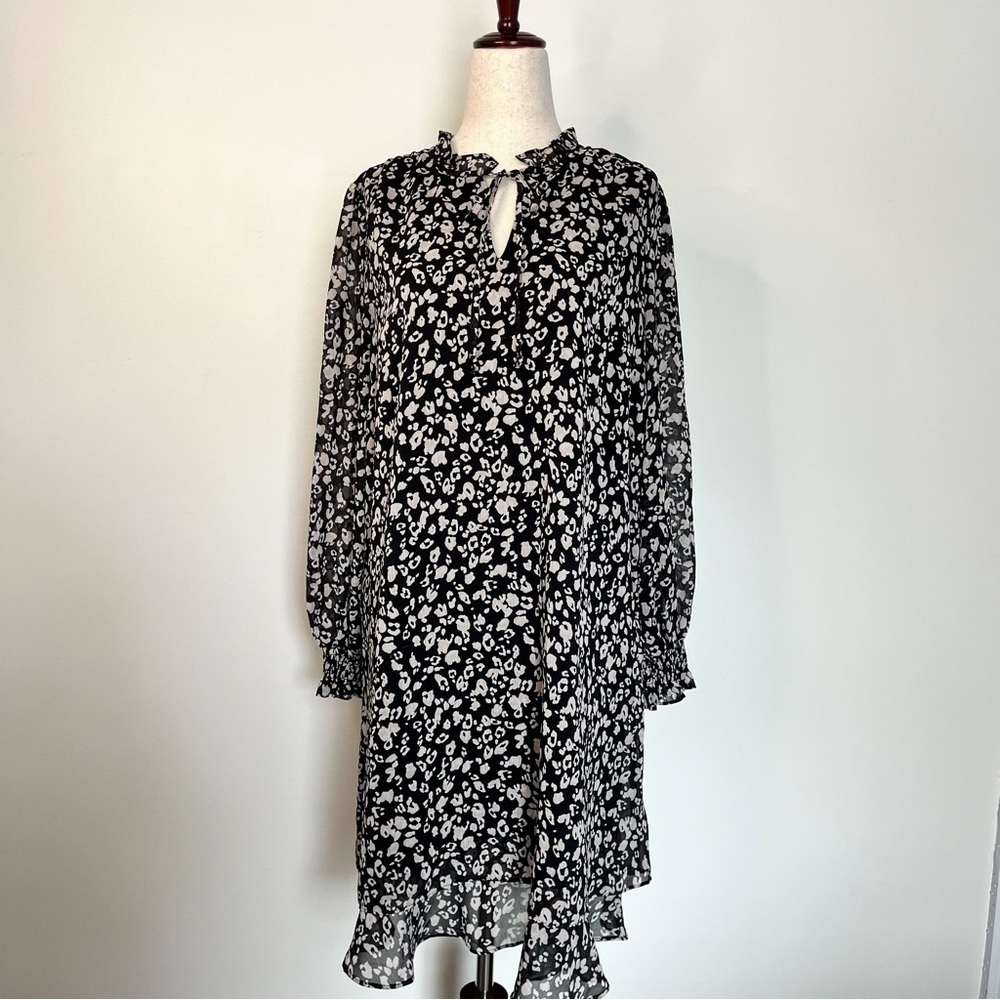 Ann Taylor Black & White Leopard Print Chiffon Shift Midi Dress